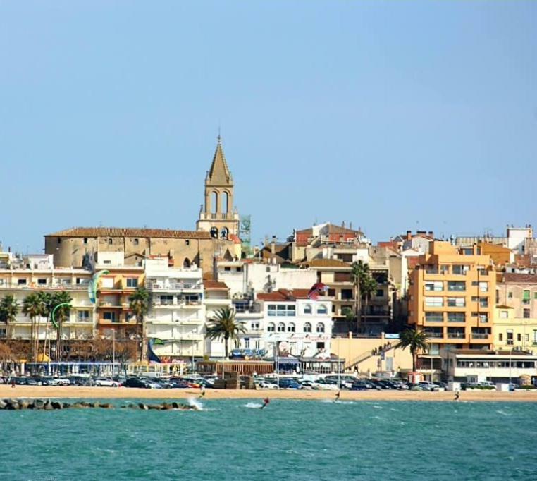Palamos Apartament Superior Garoina Экстерьер фото
